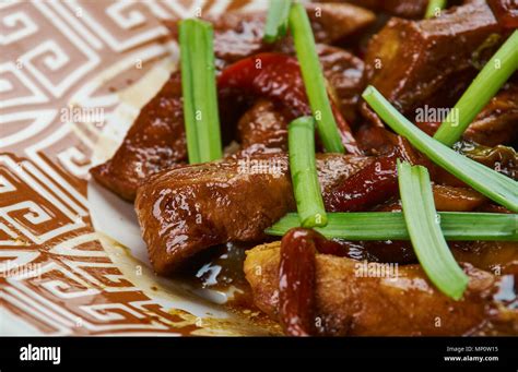 dapandzhi - Fried chicken, Dungan cuisine Stock Photo - Alamy