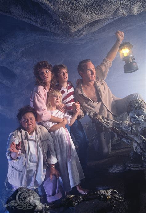 Cast Of Poltergeist 2