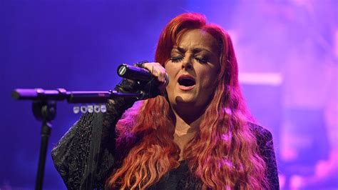 Wynonna Judd says touring after her mother Naomi's death was 'healing': 'I wasn't expecting it ...