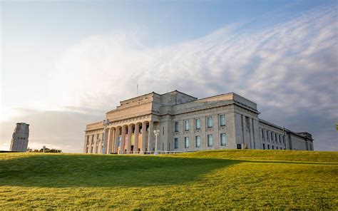 Auckland War Memorial Museum Guided Tour With Audio Guide