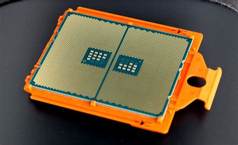 Preview: Unboxing Threadripper 2950X & 2990WX (Page 3)