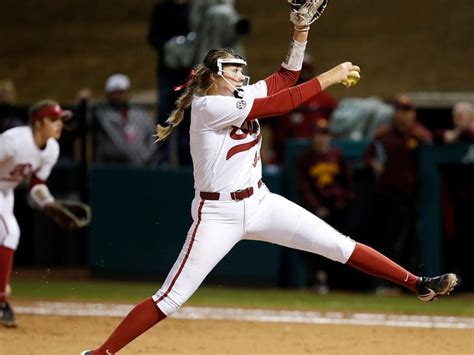 Here are 5 softball pitchers off to incredible starts in 2019 | NCAA.com