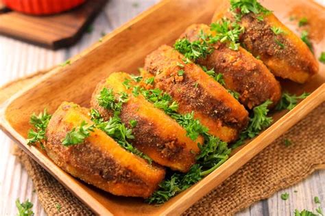 M'battan Libyan Meat Stuffed Potatos | Recipe | Libyan food, Food, African food