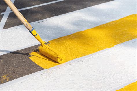 Types Of Paint To Use On Asphalt - PavingPlatform.com