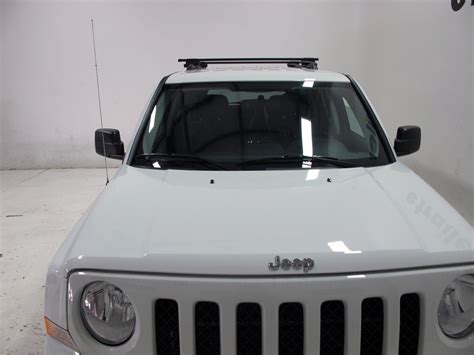 Thule Roof Rack for 2016 Jeep Patriot | etrailer.com