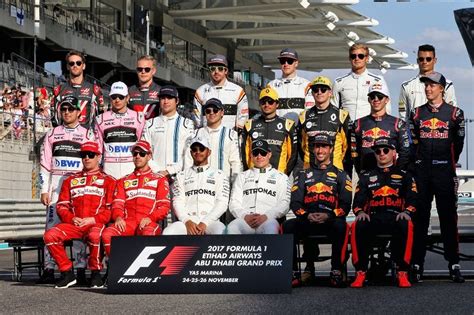 Breaking Down the Official 2018 Formula One Driver Lineup - The News Wheel