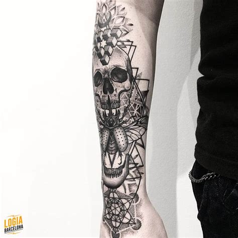 ᐅ Los mejores tatuajes de calaveras | Logia Tattoo Barcelona