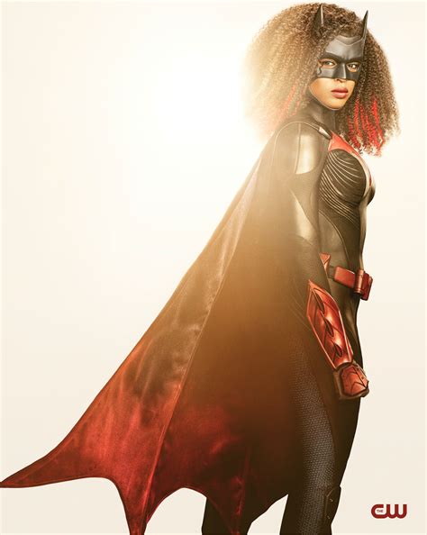 Javicia Leslie in New 'Batwoman' Suit: First Look