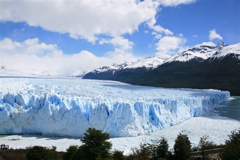 File:Glaciar Perito Moreno21 - Argentina.JPG - Wikimedia Commons