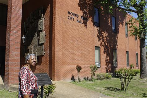 Mound Bayou's history a 'magical kingdom' residents fight to preserve ...