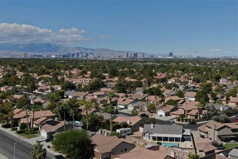 Las Vegas Population Forecasted to Increase More Than 40 Percent