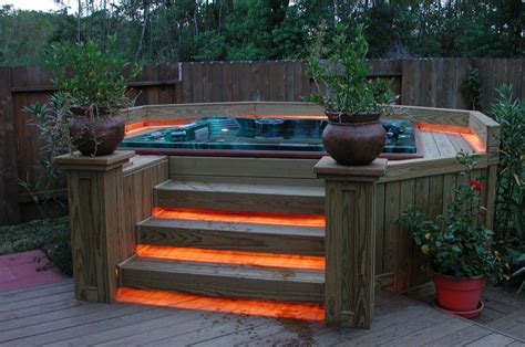 10+ Deck Hot Tub Ideas - DECOOMO