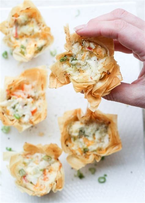 A simple phyllo dough appetizer with a cream cheese seafood filling. | Seafood appetizers ...