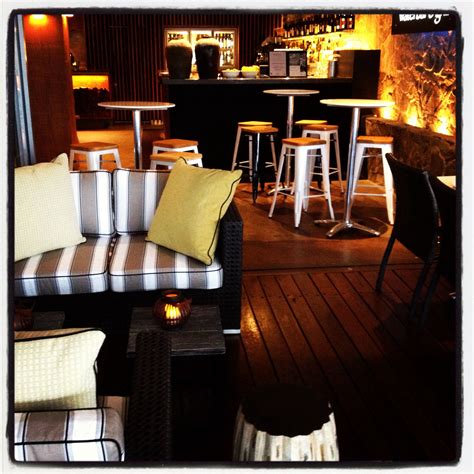 Water Bar and Grill restaurant interiors Cairns by Alex Ace Interiors Grill Restaurant ...