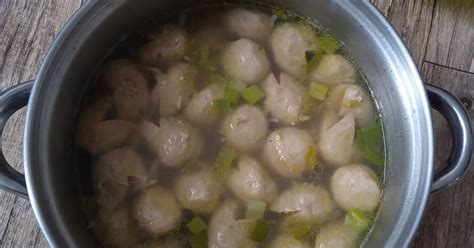 Resep Bakso Kuah oleh Devalesha Kitchen - Cookpad