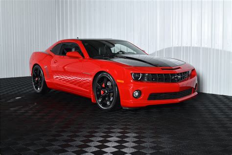 2010 CHEVROLET CAMARO SS CUSTOM COUPE