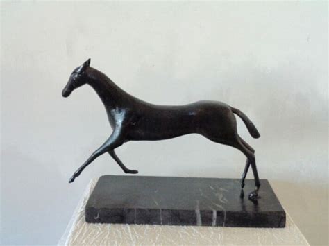 Running Horse (Minimalist Stylised Bronze sculpture) – ArtParkS