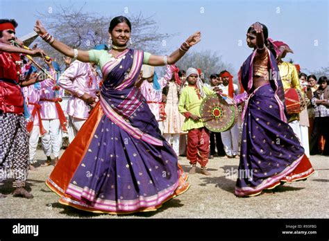 Folk Dance, madhya pradesh, india Stock Photo - Alamy