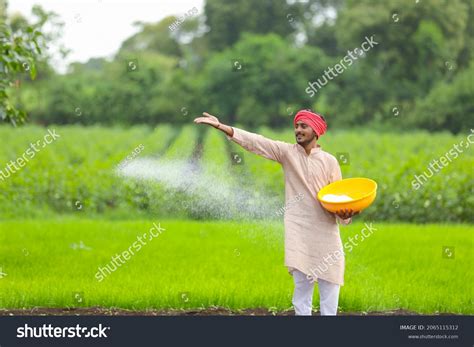 Farmer Spreading Fertilizer: Over 1,744 Royalty-Free Licensable Stock Photos | Shutterstock