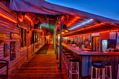 Beach Bars in HDR – Cocoa Beach Pier Bar, Florida | Beach Bar Bums