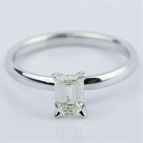 1 Carat Emerald Cut Diamond Ring In 14K White Gold