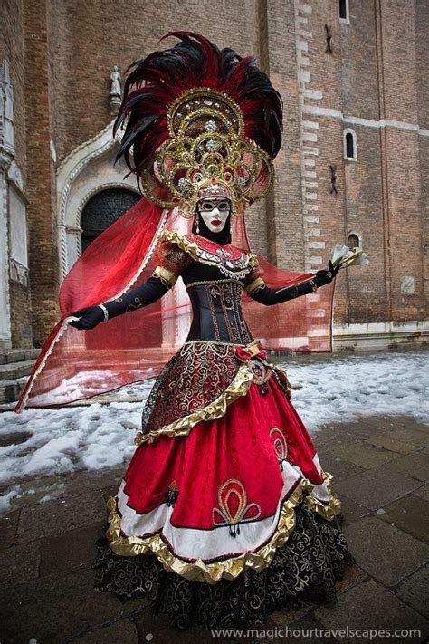 Charlie Change on Twitter | Venice carnival costumes, Venetian costumes ...