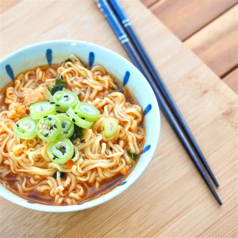 In a hurry? Try this 12-min instant ramen with an EGG