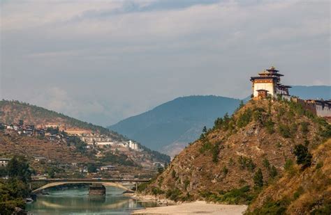 Wangdue Dzong | Travel to Bhutan | Bhutan Travel & Tour Agency | Druk Asia