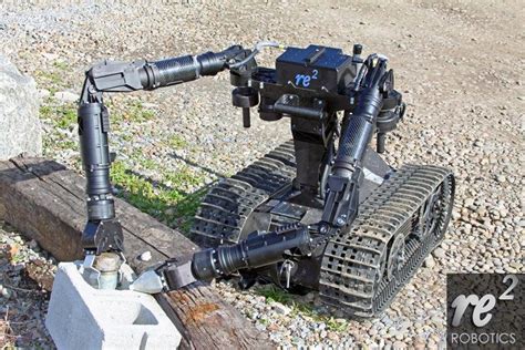 RE2 develops new robot for explosive ordnance disposal - UPI.com