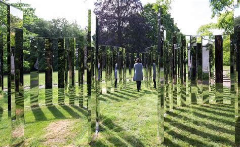 mirror art installation - Google Search | Installation art, Outdoor sculpture, Outdoor mirror