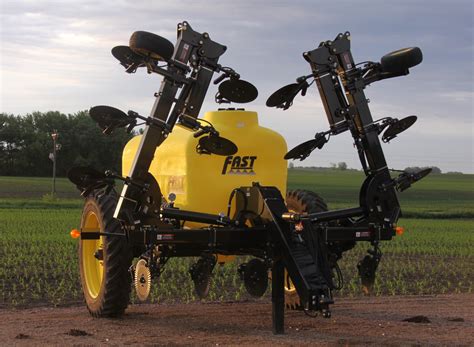 FAST Ag Solutions | Liquid Fertilizer Applicators