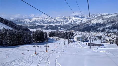 Where To Stay In Nozawa Onsen? - SNOW MONKEY RESORTS