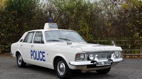 Top 7 Classic Police Cars in UK. History of Police Cars. Amazing Police ...