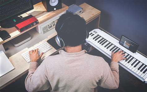 Working as a Composer’s Assistant – What You Need to Know