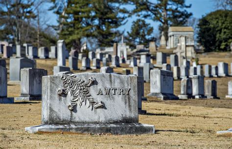 The ancient splendor of Atlanta’s Westview Cemetery in 15 photos - Curbed Atlanta