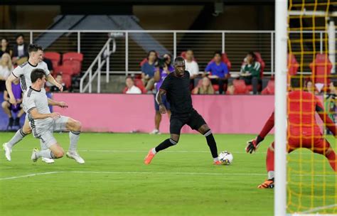 PARKING PASSES ONLY D.C. United at CF Montréal Saputo Stadium Parking Lots Montreal Tickets ...