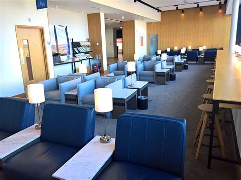 British Airways Business Class Lounge Aberdeen review | Loungeindex ...