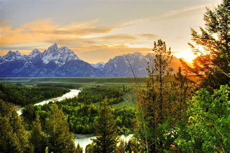 Experience the Mountains of the Famous Grand Teton National Park