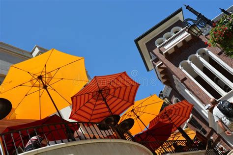 Restaurant Along the Rodeo Drive Editorial Stock Image - Image of road, expensive: 38140529