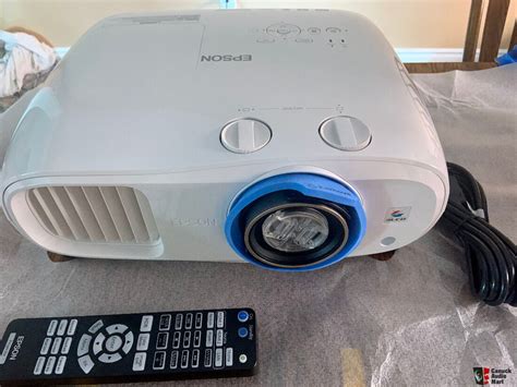 Epson Home Cinema 3800 4K Pro-UHD 3-Chip Projector with HDR DEMO Photo ...