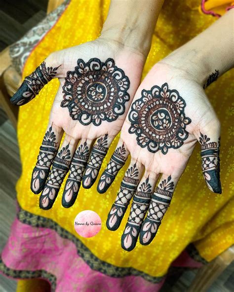 Mandala & Gol Tikki Mehndi Designs - Special & Stylish Mehndi Designs (1) - StylesGap.com