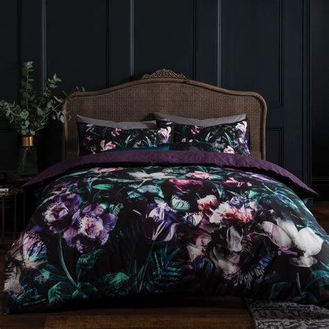 20+ Dark Floral Duvet Cover