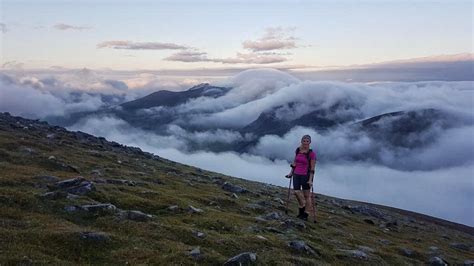 A record-breaking ascent of Slieve Donard - Trek NI