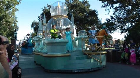 Walt Disney World Celebrate a Dream Come True Parade - YouTube