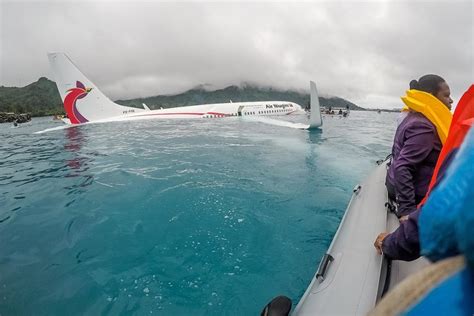 Airplane crashes into ocean in Micronesia - Thailand News