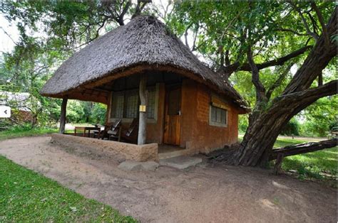 Wildlife Camp | Budget Accommodation Deals and Offers Book Now!