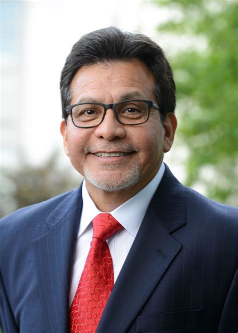 Alberto Gonzales to speak at chamber luncheon | Current Vue