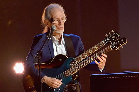 Steve Howe: Chris Squire Would’ve Been Disappointed by Rock Hall | DRGNews