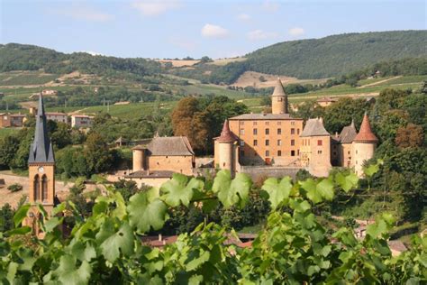 Visiter le Beaujolais : 12 idées pour un week-end réussi ┃ Mobilboard