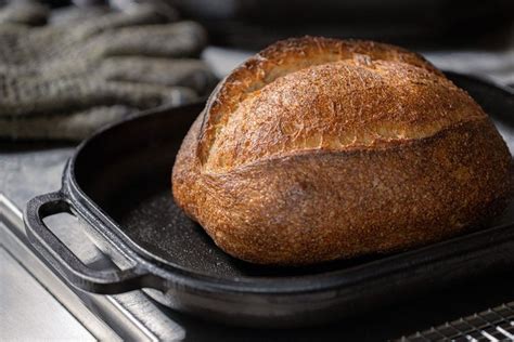 Our Challenger Bread Pan Review: The Ultimate Bread Cloche